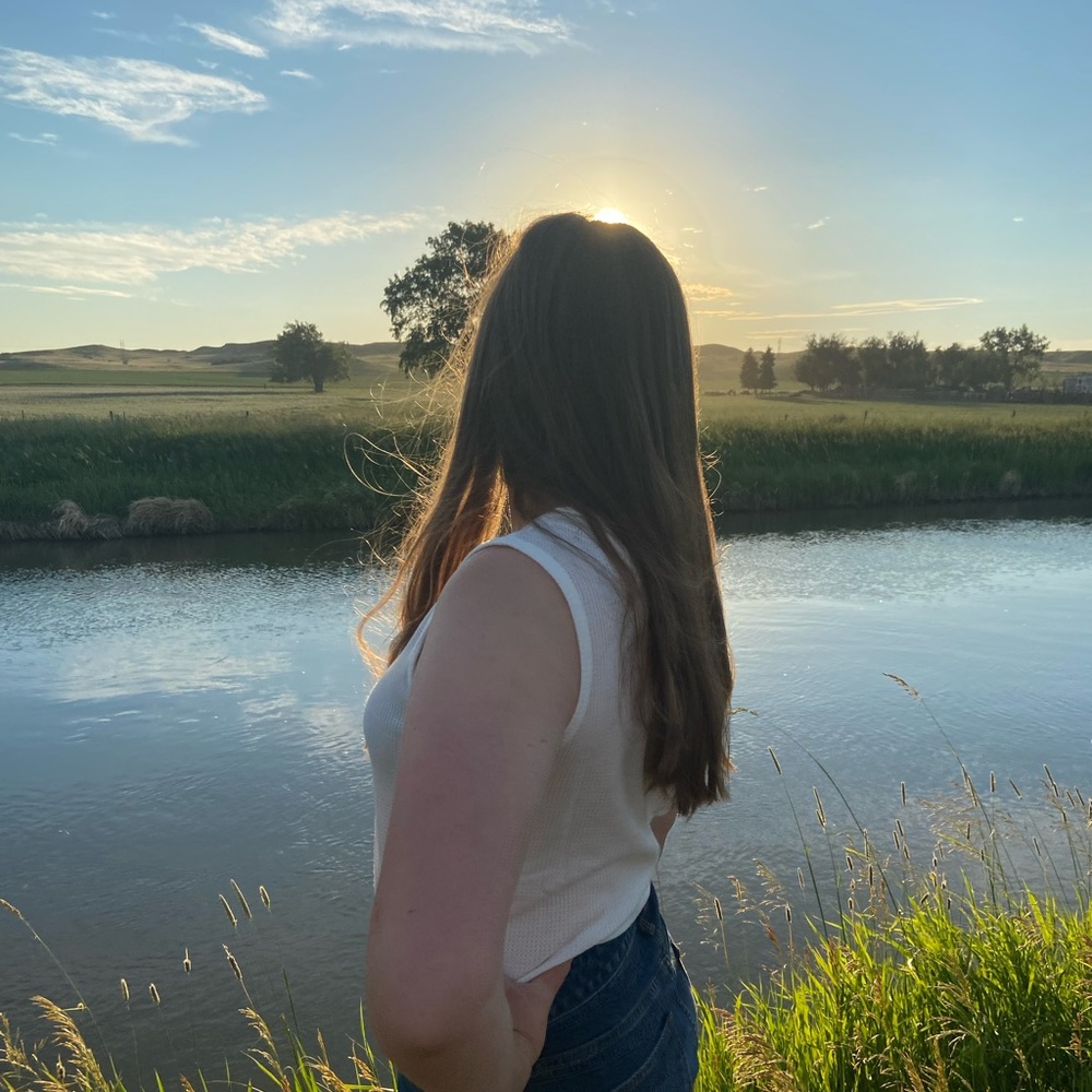 Meet your Posher, Hailey